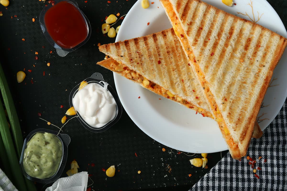 Cheese corn sandwich